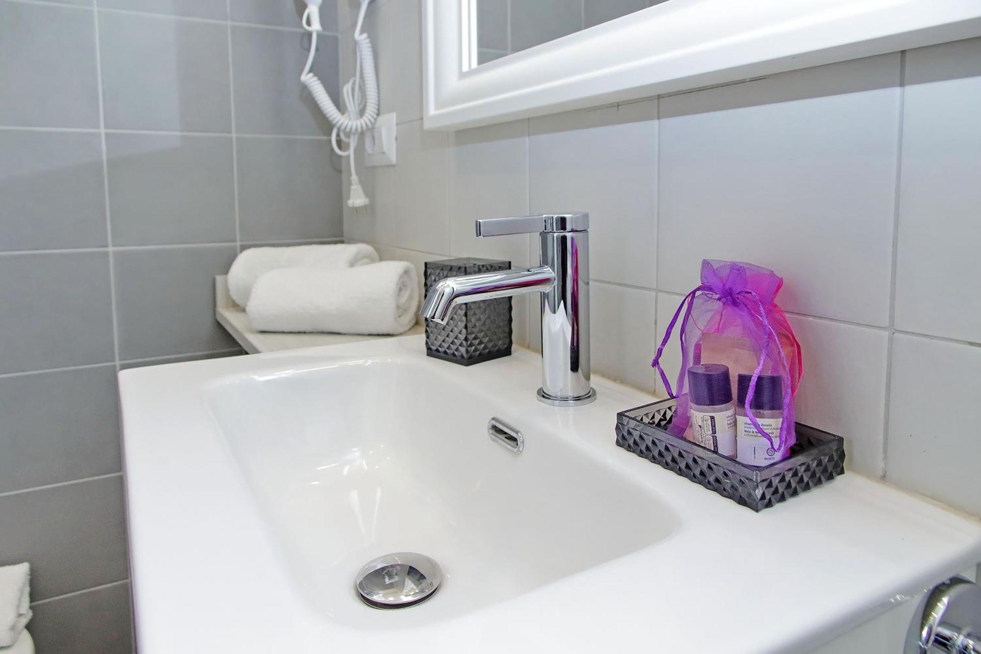 Apartment Cozy New Flat Near The Station! *